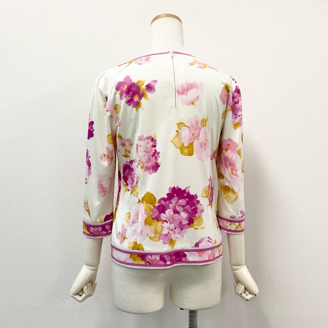 46e9 【美品】LEONARD レオナール 花柄プリント カンカン素材 長袖