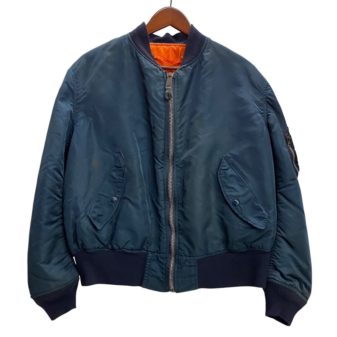 アルファインダストリーズ　ヴィンテージ　USA製　MA-1ジャケット　Lサイズ ALPHA INDUSTRIES KING SIZE 大きいサイズのアルファ