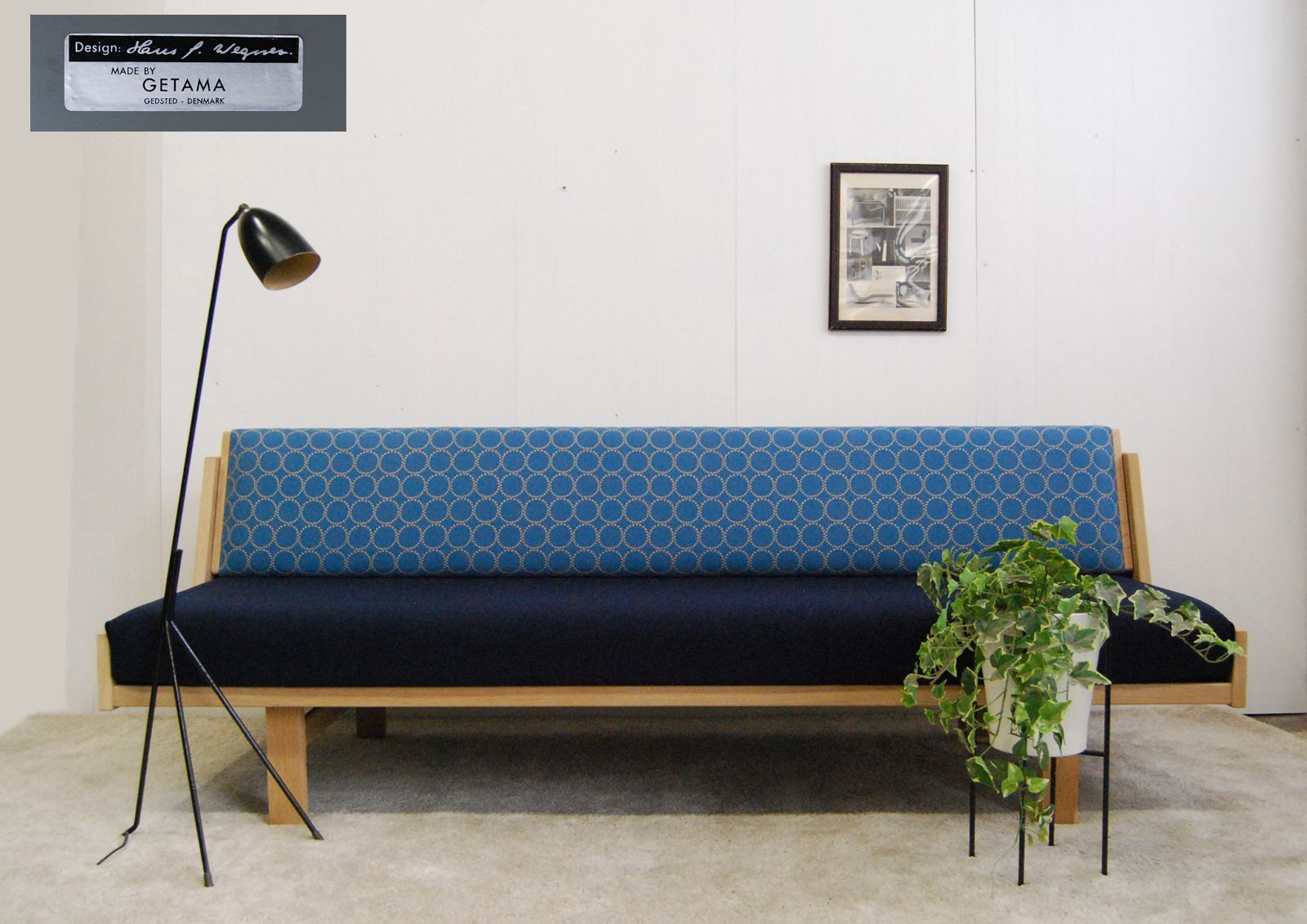 ハンス j ウェグナー GE258 デイベッド オーク 送料込み!!ミナペルホネン ブルー タンバリン張り 北欧 GETAMA社製