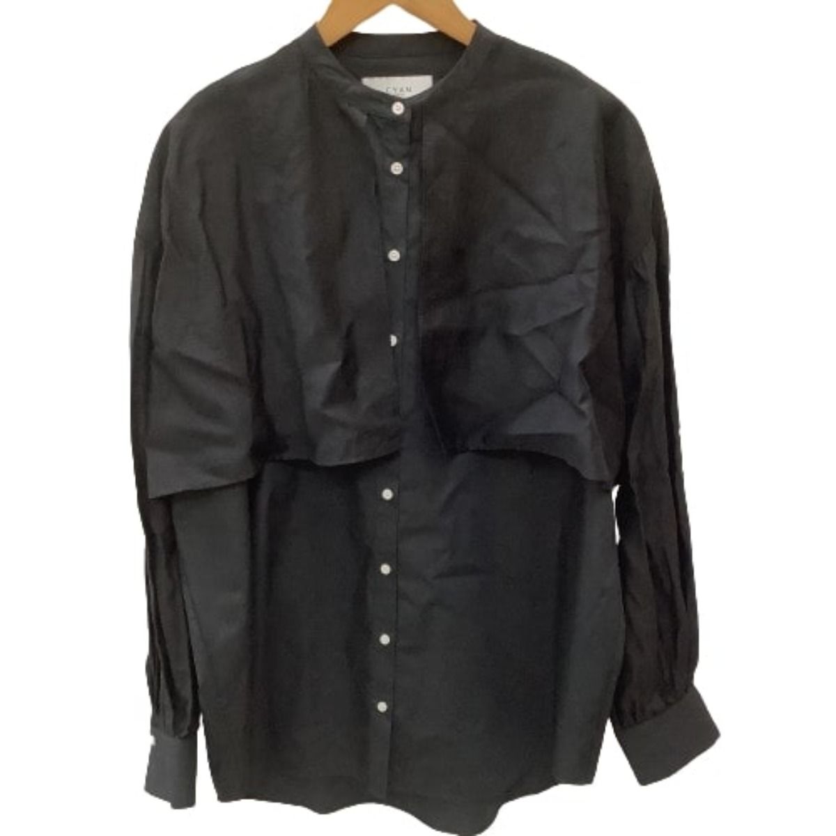 新品　CYAN TOKYO ロンT 長袖シャツ　未使用　シアントーキョー　黒 新品 CYAN TOKYO ロンT 長袖シャツ 未使用 シアントーキョー 黒
