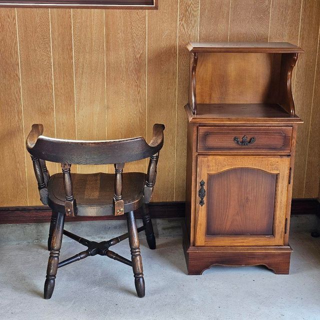 飛騨産業 キツツキマーク ロータイプ スモーカーズチェア(カウホーン