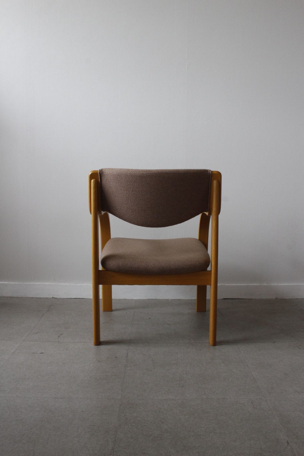 L3705-4-4 英国アンティーク オーク ダイニングチェア ハイバック 椅子 L3705-4-4 英国アンティーク オーク ダイニングチェア ハイバック 椅子