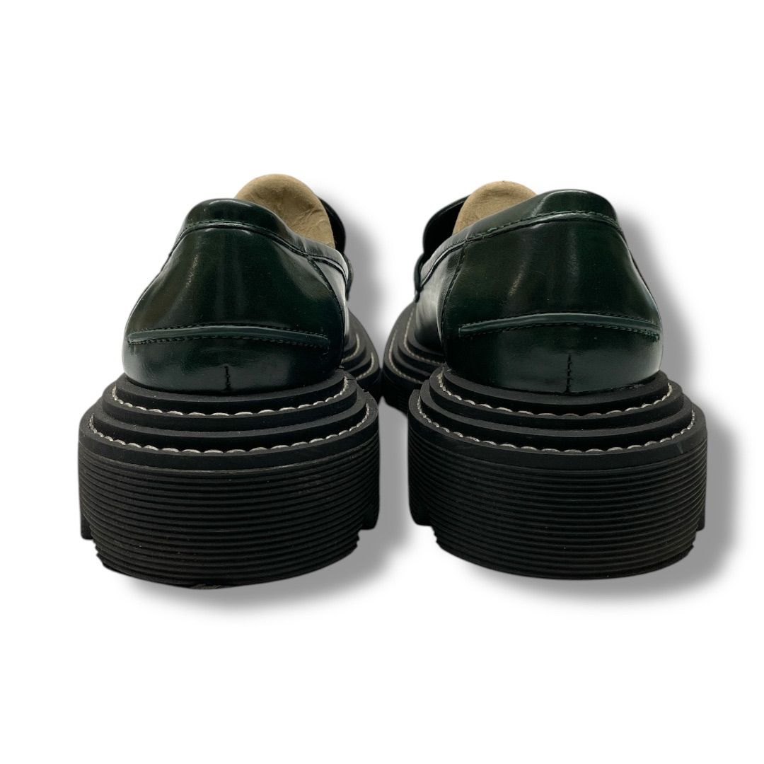CHARLES & KEITH チャールズアンドキース チャンキーペニーローファー 