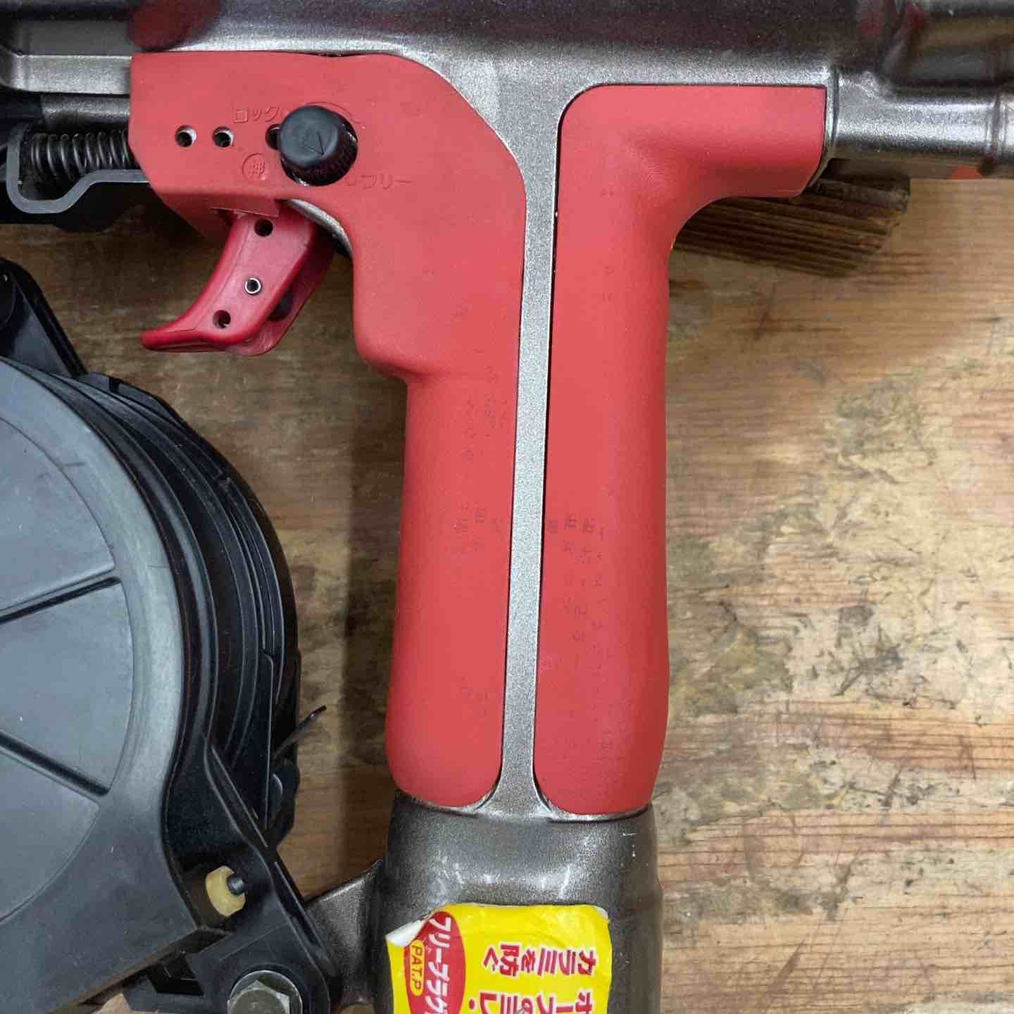 マックス