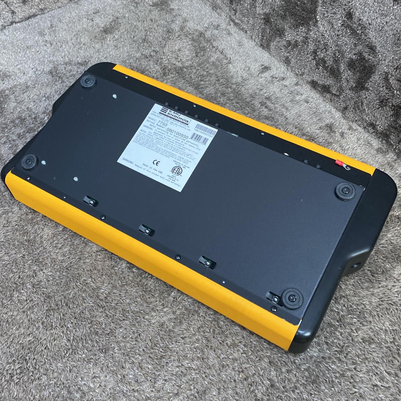 XL-7 コマンドステーション