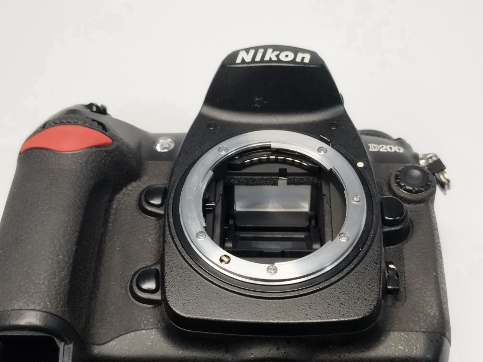 ​【ジャンク品】Nikon D200 デジタル一眼レフカメラ 本体のみ ジャンク】Nikon D200 デジタル一眼レフカメラ バッテリー付き