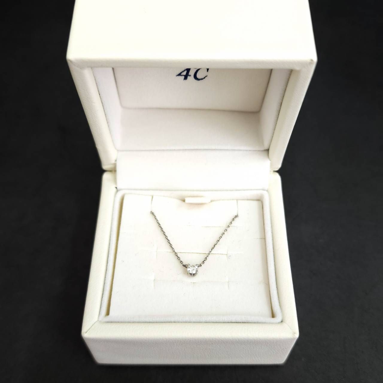 最終価格】4℃ ヨンドシー Pt850 ネックレス ダイヤモンド 0.102ct 箱  