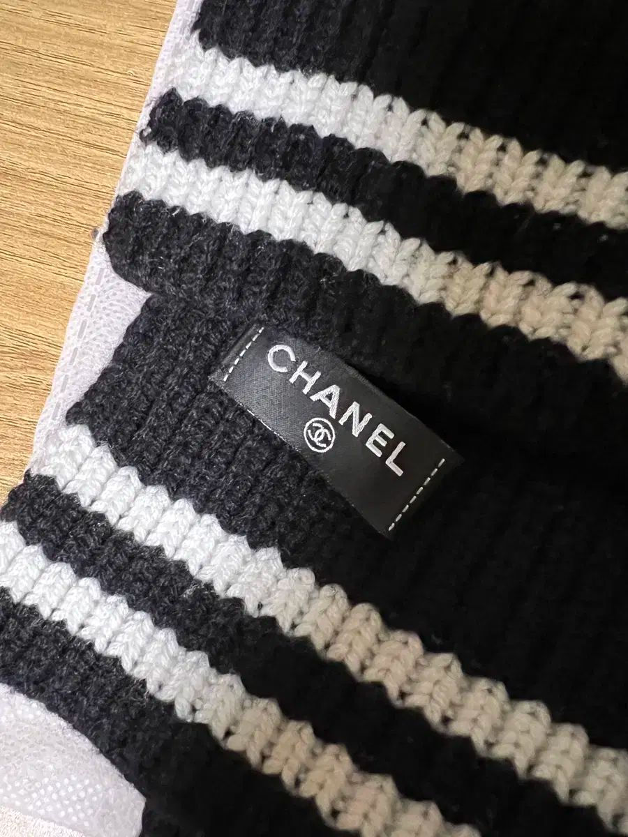 CHANEL シャネル