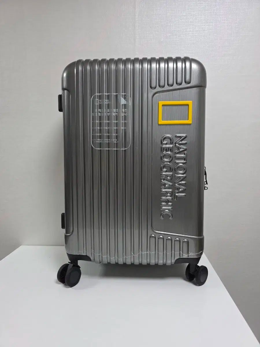 エムアンドエムズ m&m's 店舗用 ディスプレイ 肩車 テーブル