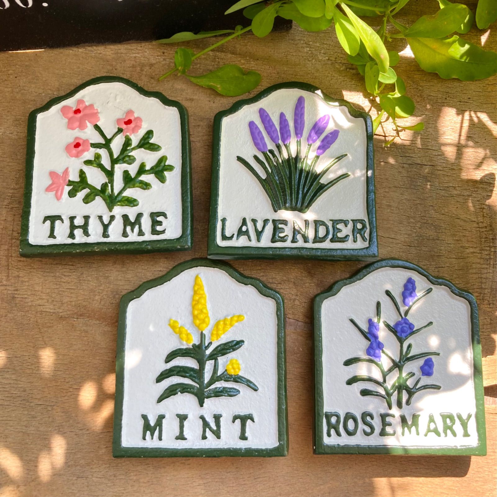 デコパージュ ꔛꕤ ガーデン雑貨 *小物入れ *リメ缶 *ラベンダー