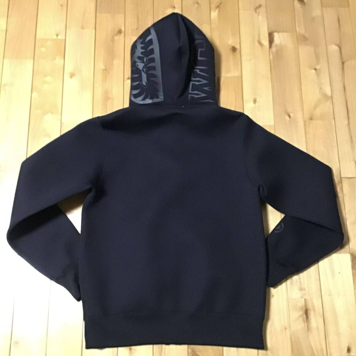 ネオプレン シャーク パーカー Lサイズ shark full zip hoodie a bathing ape BAPE エイプ ベイプ  アベイシングエイプ Neoprene - メルカリ