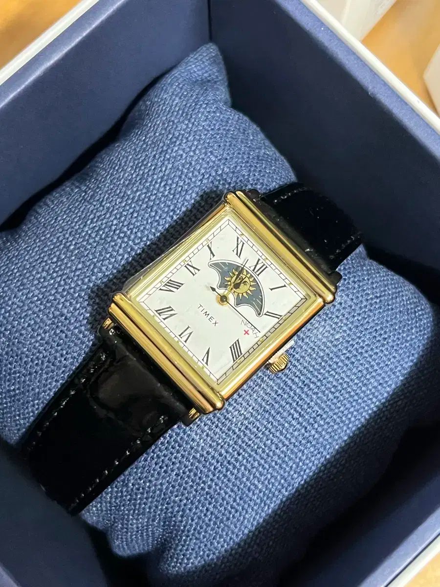 Noah X Timex Lighthouse Watch 受注限定　新品未使用 Noah x Timex Lighthouse Watch（新品）｜NOAH（ノア）の通販