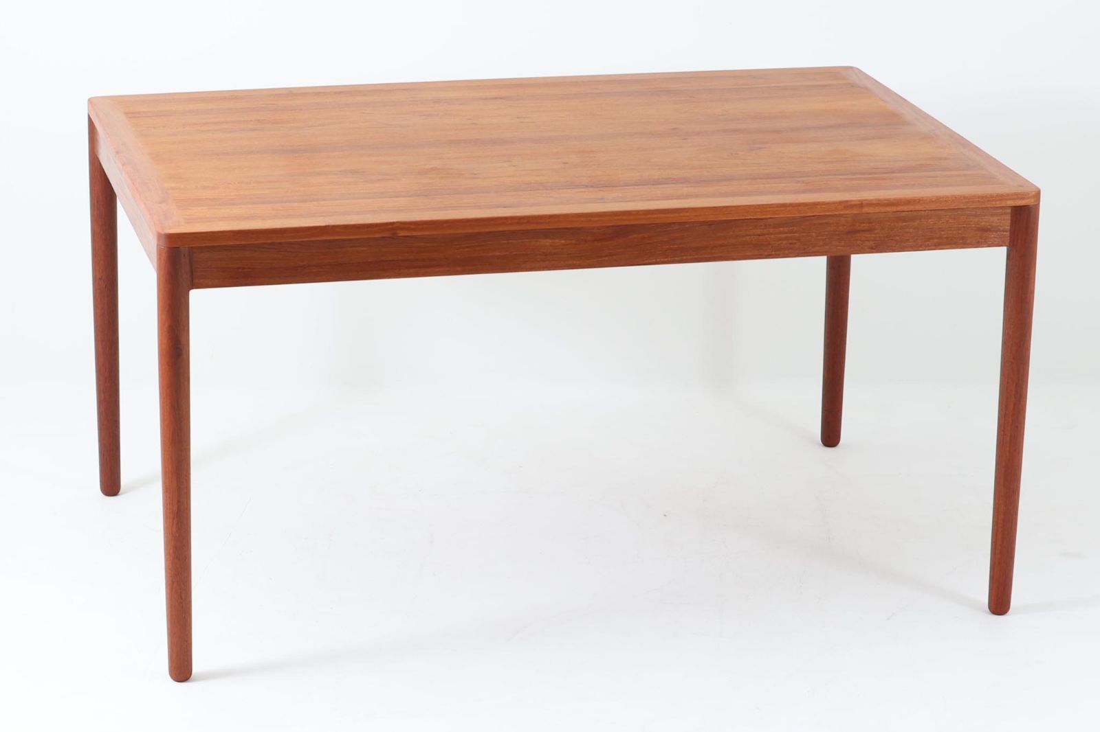 チーク材ダイニングテーブル 北欧Style ビンテージ チーク材 ダイニングテーブル 食卓テーブル 机