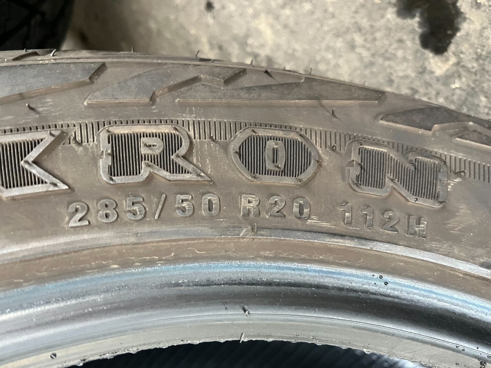 アクセレラ オミクロン ATタイヤ