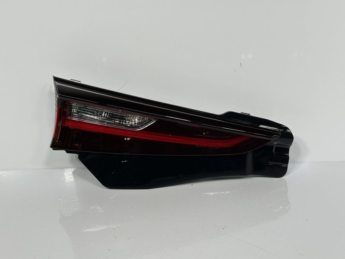 低走行 CX-30 DM8P DMEP 純正 左フィニッシャーランプ テールランプ 内側 LH LED DFR5-51-3G0 DFR5-513G0 RDM924-57 D 管理29438