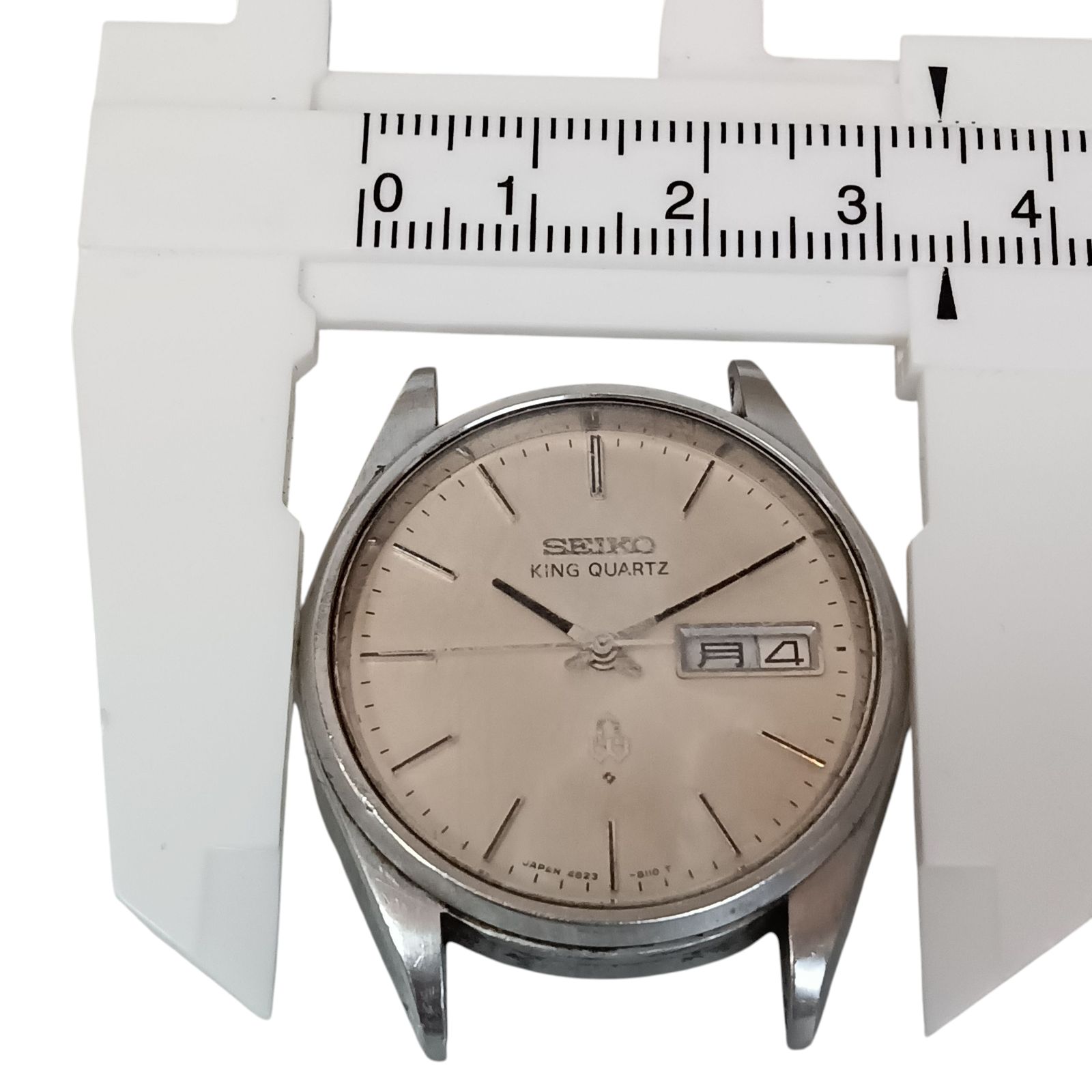 稼働品　SEIKO キングクォーツ　ゴールドケース　デイデイト　腕時計　メンズ SEIKO セイコー キングクォーツ メンズ 腕時計 デイデイト