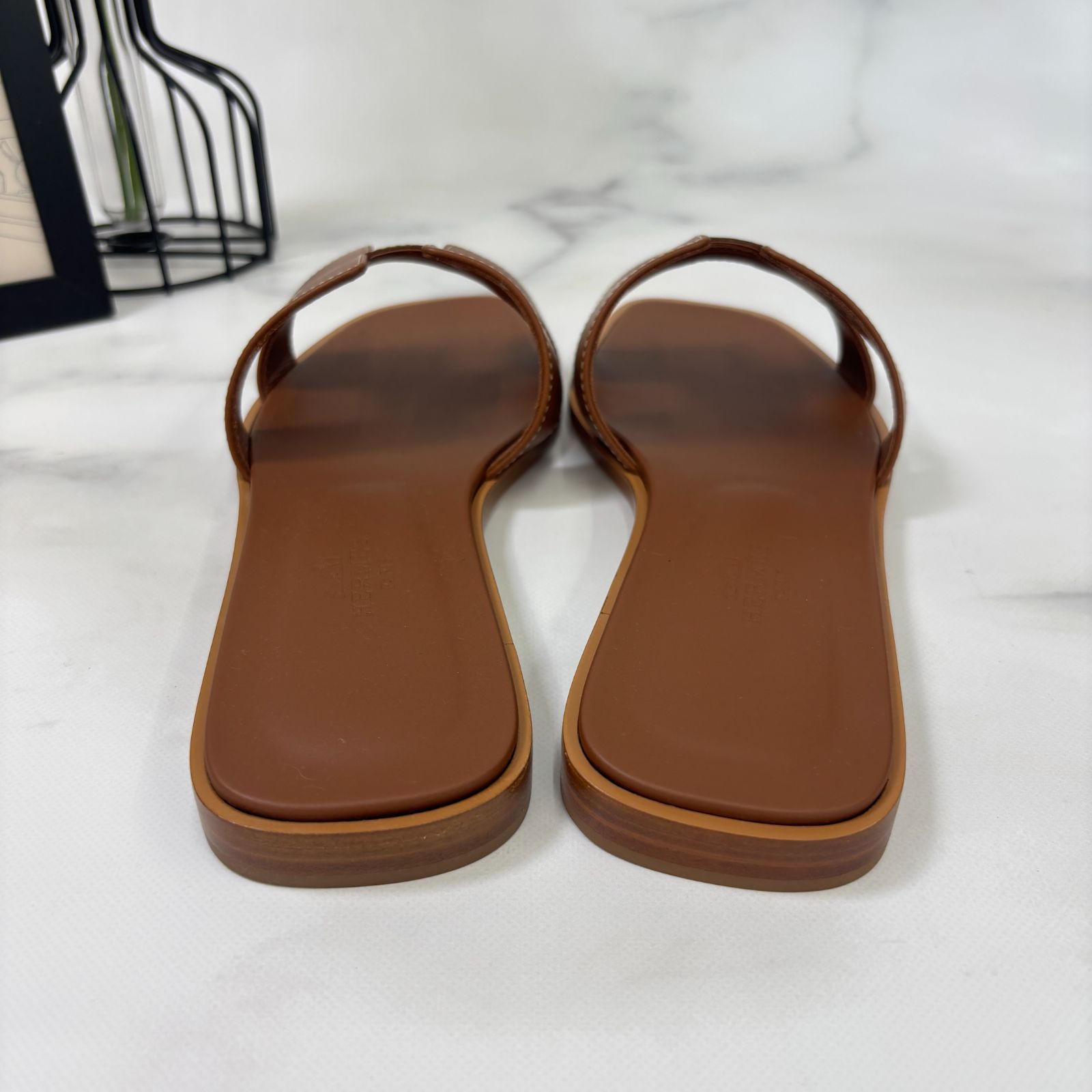 鑑定済み【 新品 】エルメス 《 オラン 》 36 23cm程度 ゴールド 鑑定済み【 新品 】エルメス 《 オラン 》 36 23cm程度 ゴールド