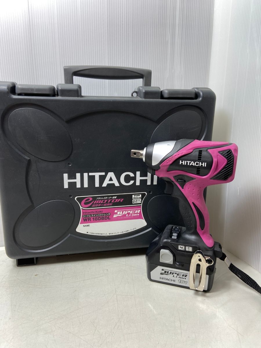ショッキングピンク