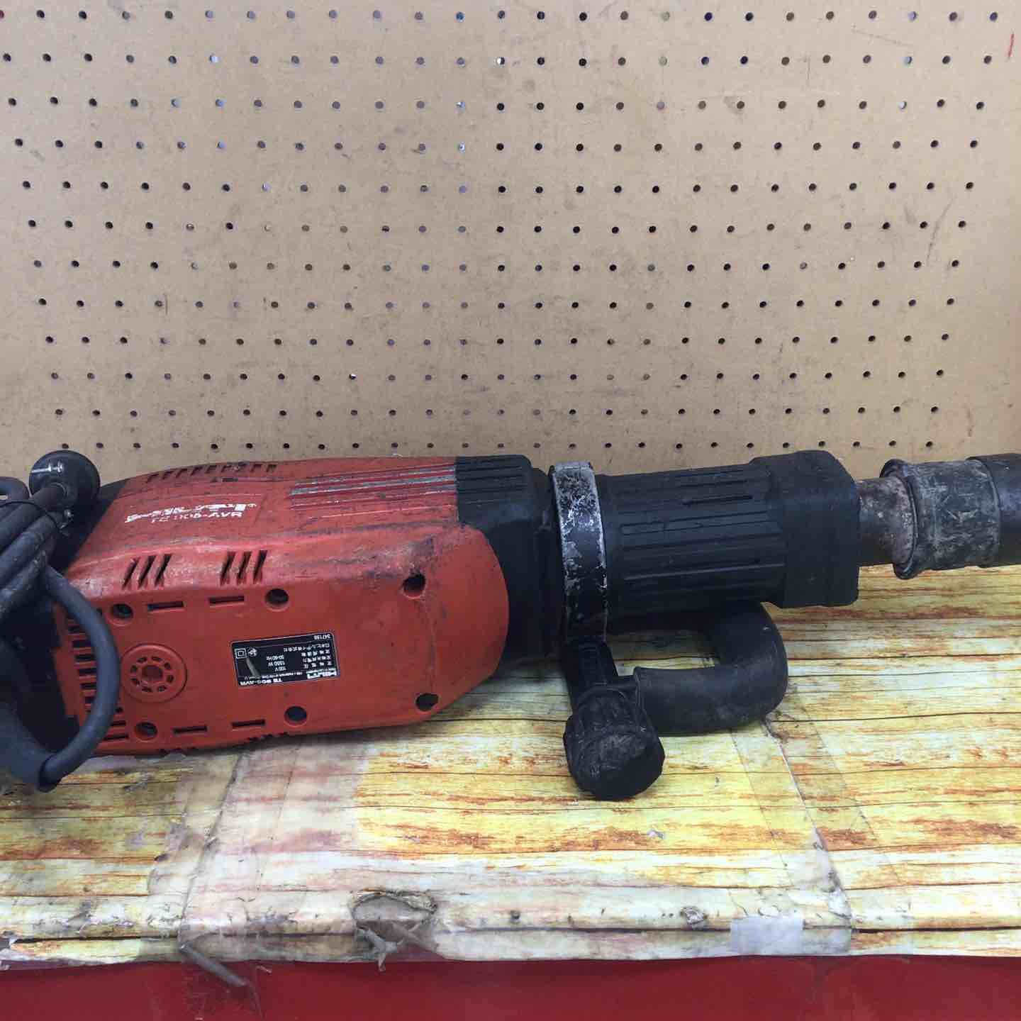 ヒルティ HILTI