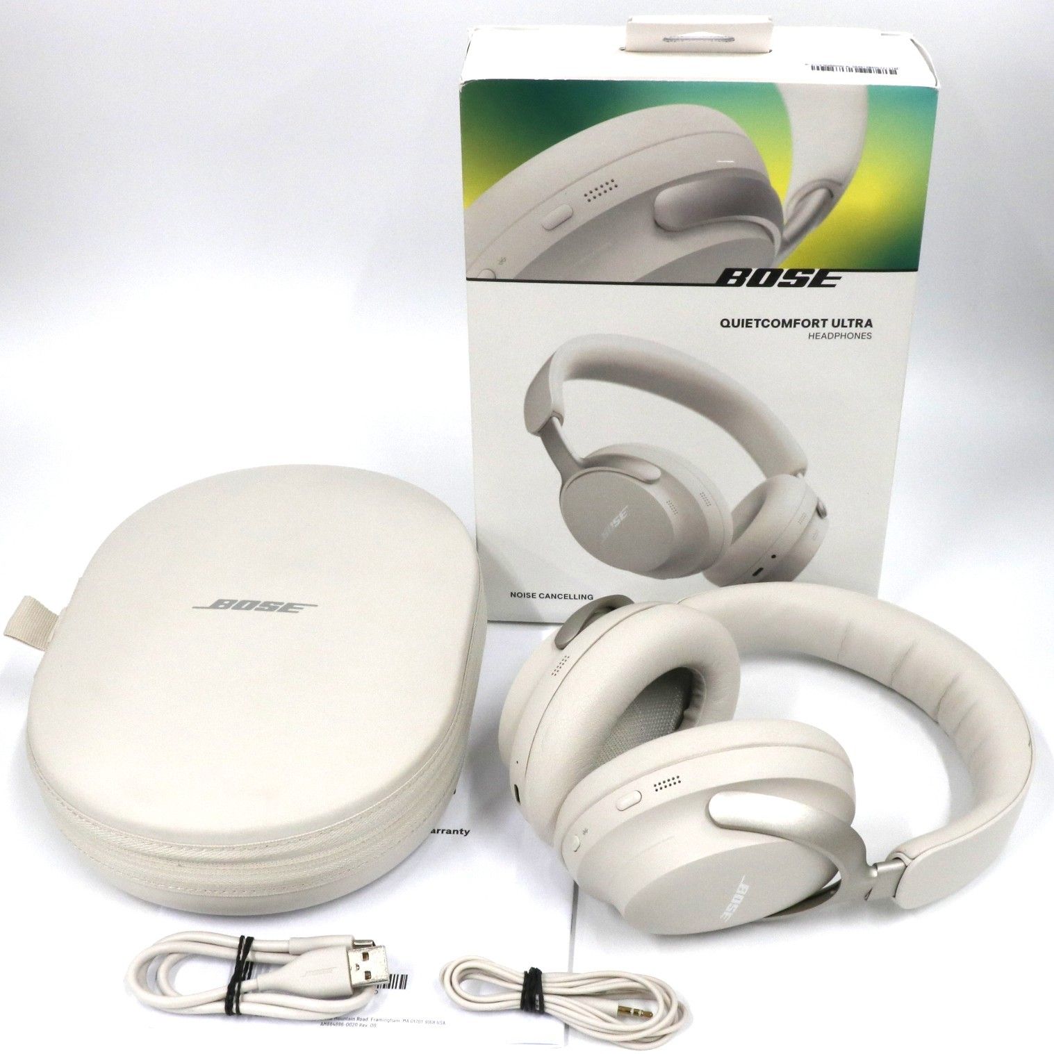 BOSE ワイヤレスヘッドホン ホワイト　値下げ可 BOSE ワイヤレスヘッドホン ノイズキャンセリング typeC 最大24
