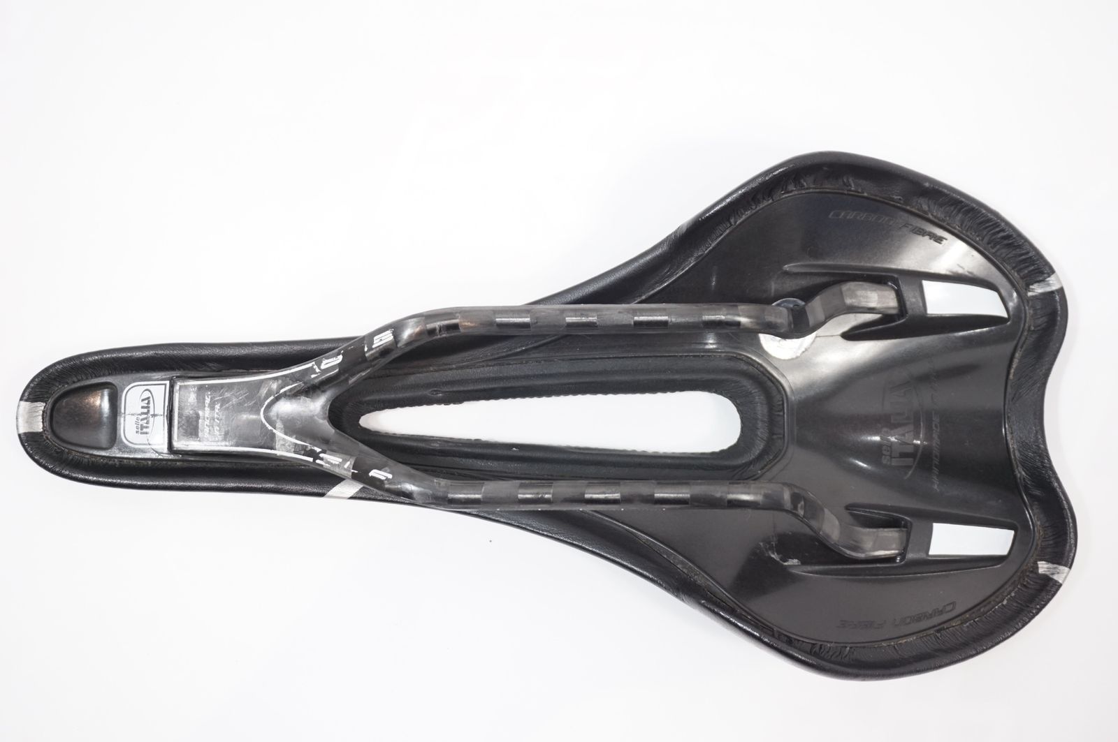 新品未使用  selle ITALIA セライタリア カーボンレールサドルSLR Amazon | SELLA ITALIA(セライタリア) SLR KIT CARBON C/K BLK