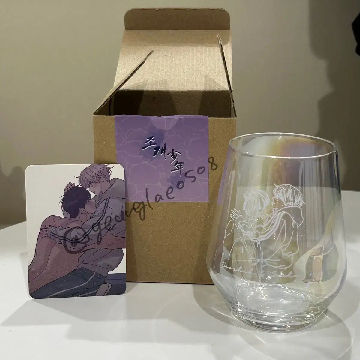 シーシェルボーイ フォカをご覧ください シオン ステンドグラス を除きます