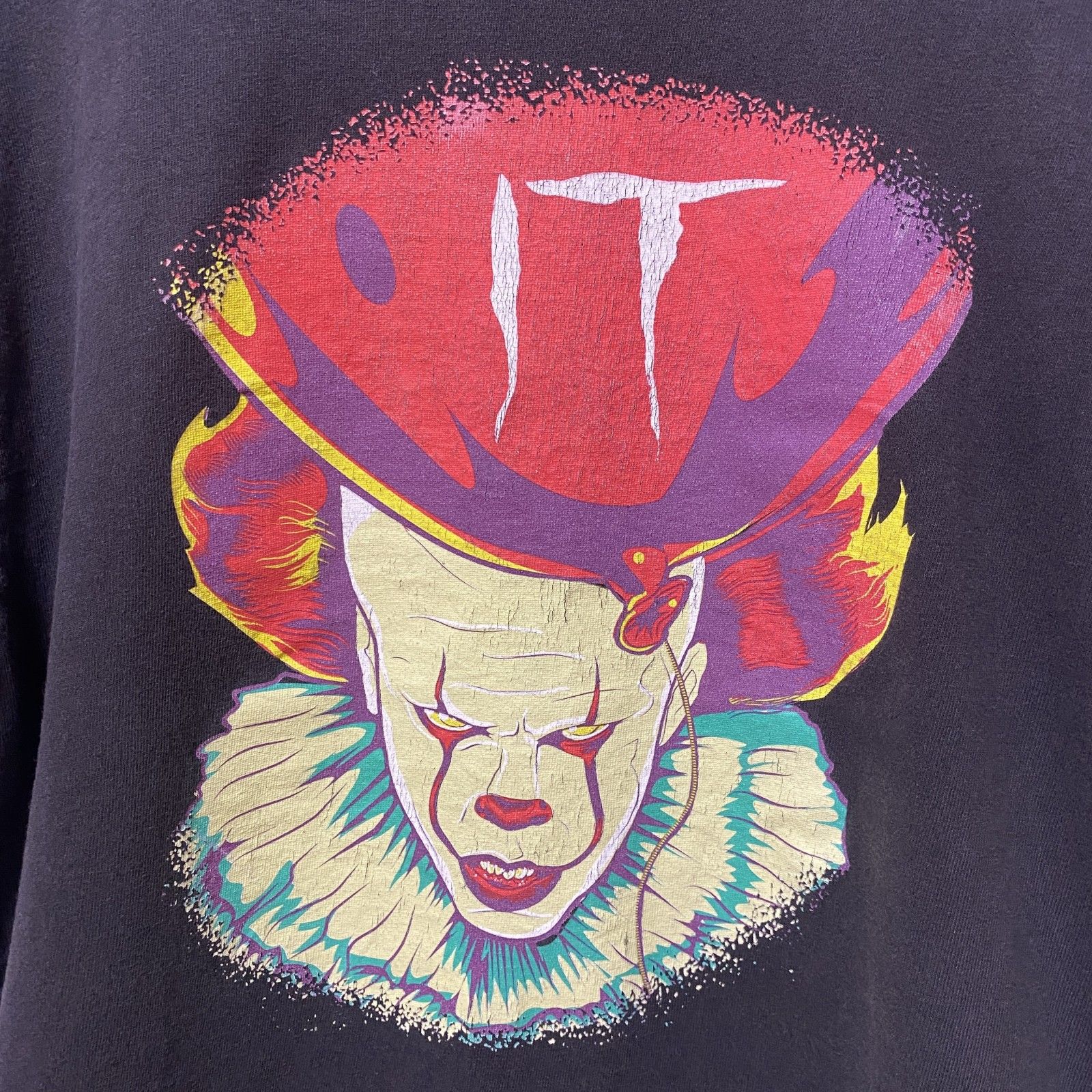 古着 used　IT　イット　半袖　プリントTシャツ　黒　ブラック　ムービーT　ホラー　映画　ピエロ　ペニーワイズ　キャラクター　レトロ　デザイン　クルーネック　春夏服　メンズ　レディース