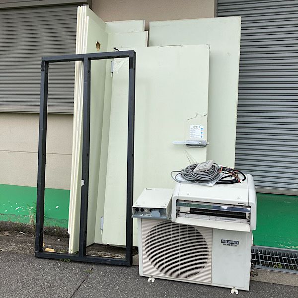現状品 大阪吹田 パナソニック プレハブ冷蔵庫0.5坪 2013年製 PCU-SN060ME