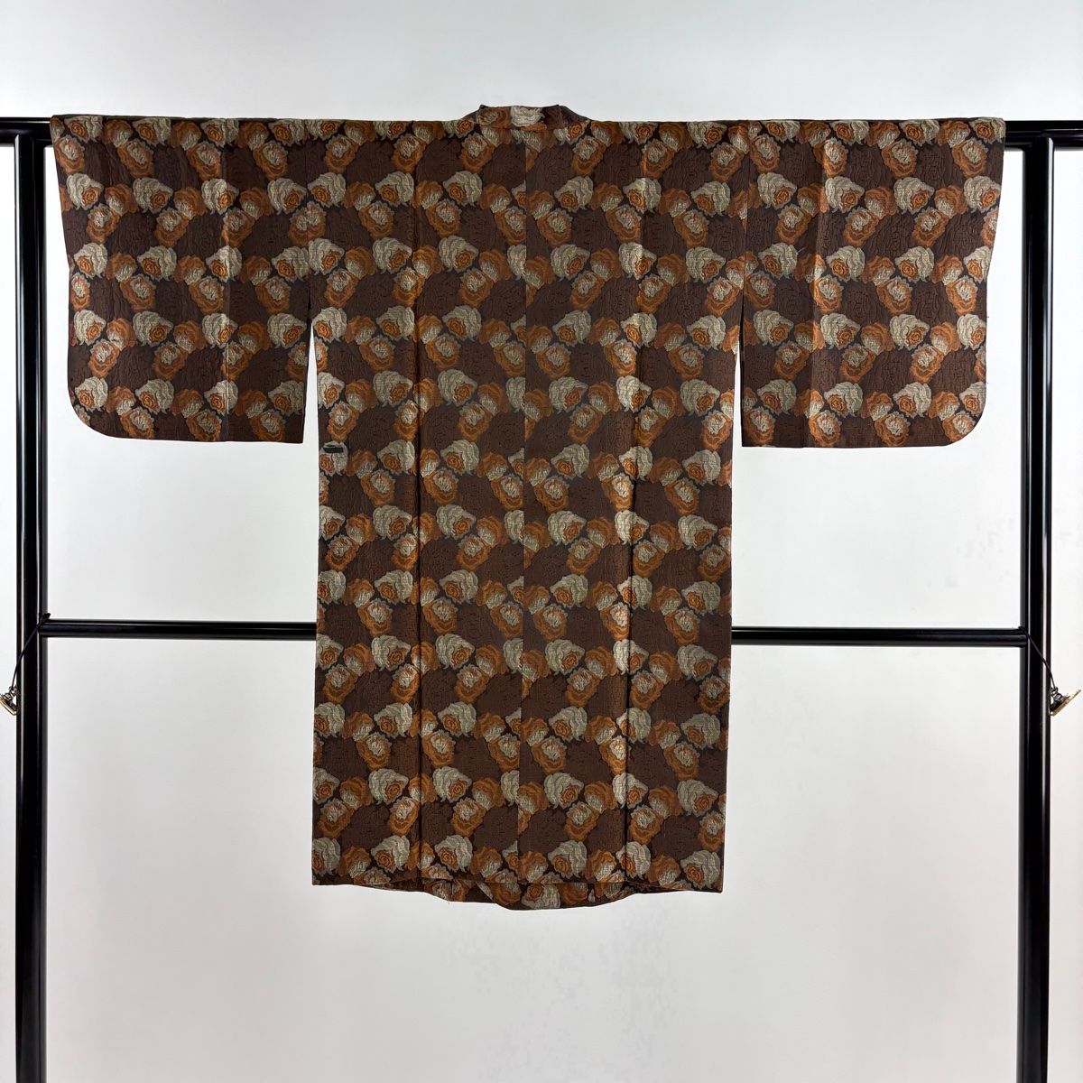 道行 身丈10.5cm 裄丈62cm S 和装コート 千代田衿 花 焦茶色 正絹 秀品