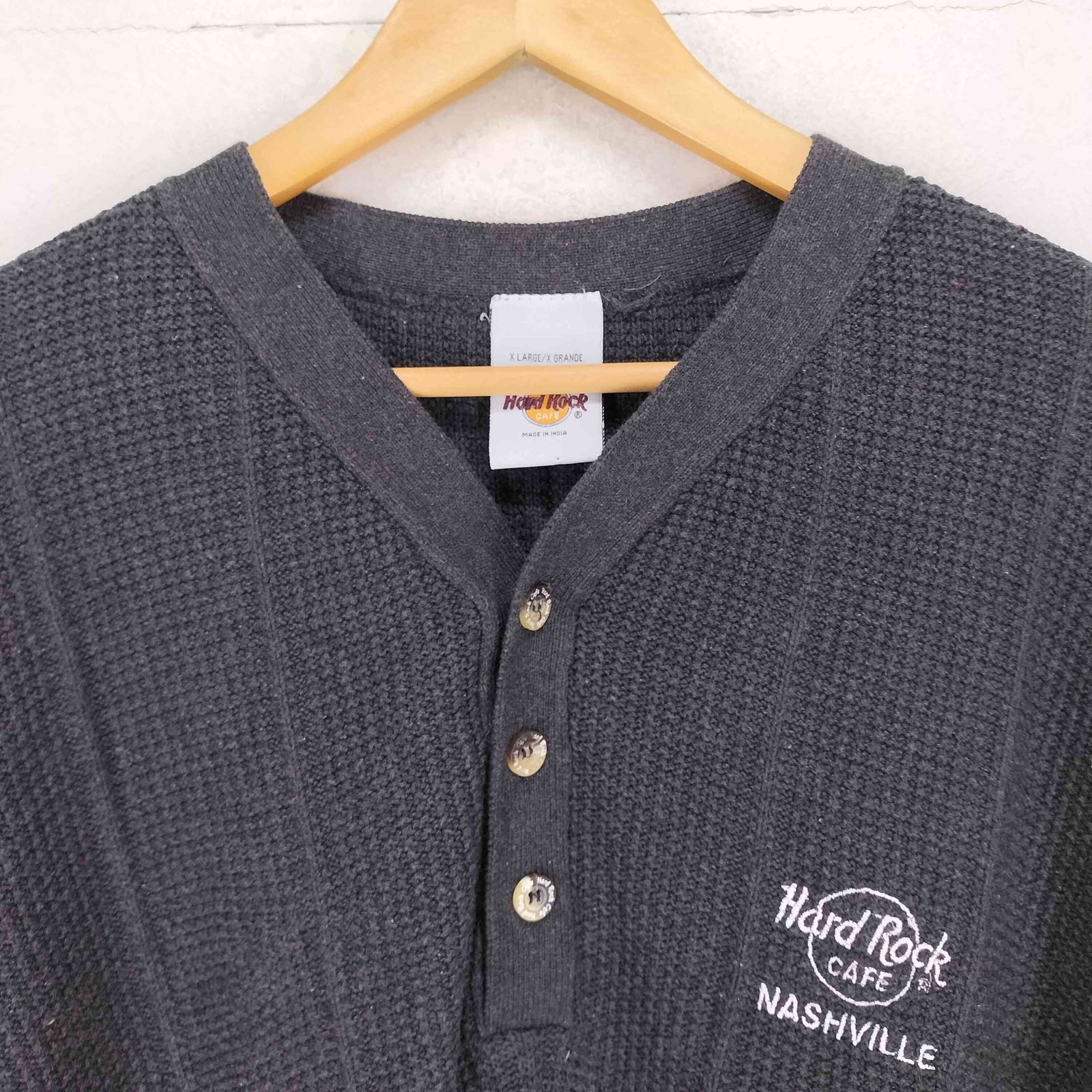 ハードロックカフェ Hard Rock Cafe ロゴ刺繍ヘンリーネックニット 