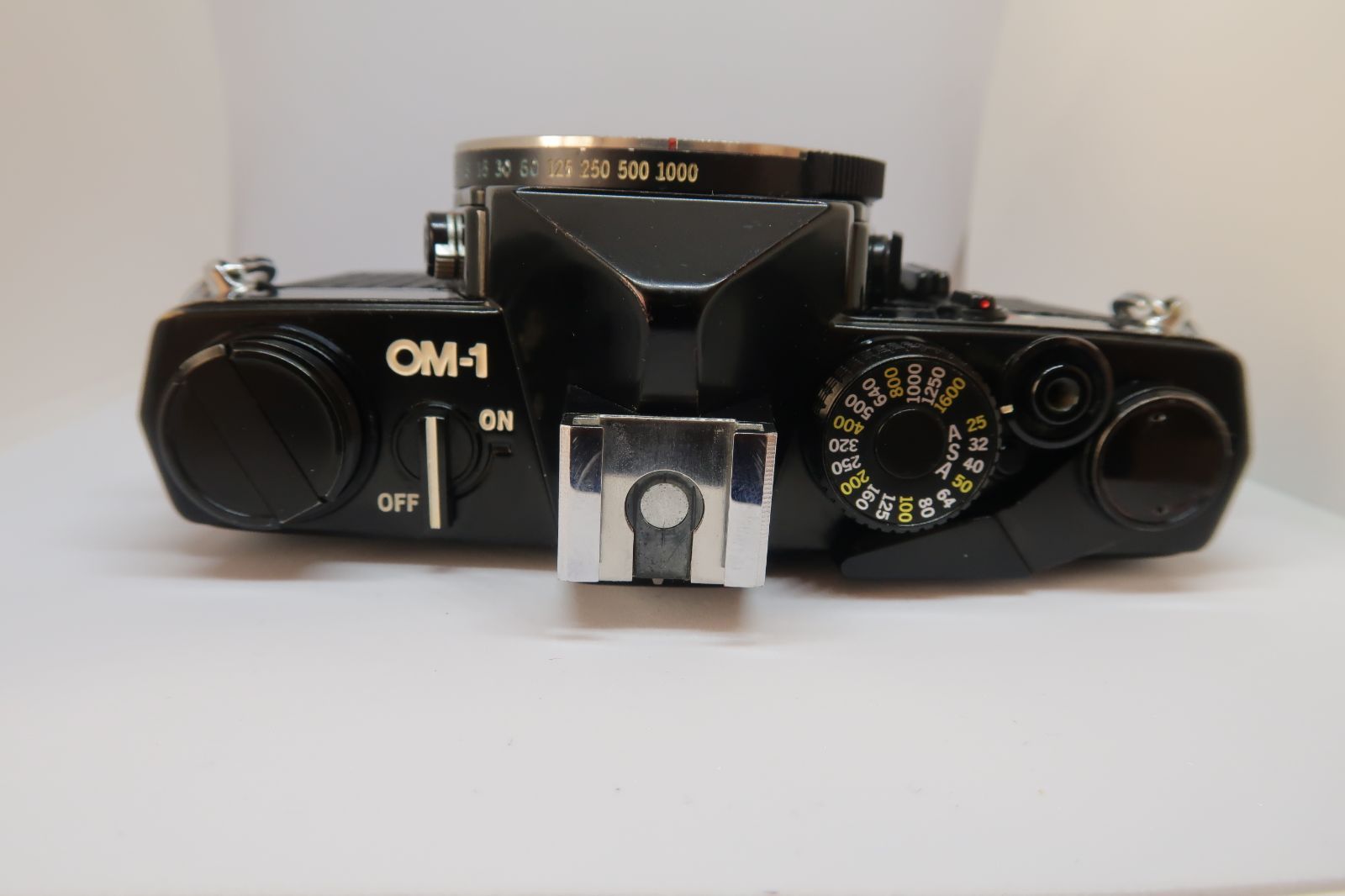 OLYMPUS OM-1 ボディのみ