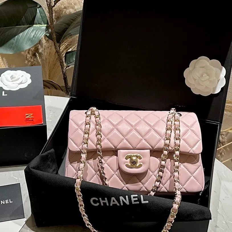 新品未使用 CHANEL ショルダーバッグハンドバッグショルダーバッグ