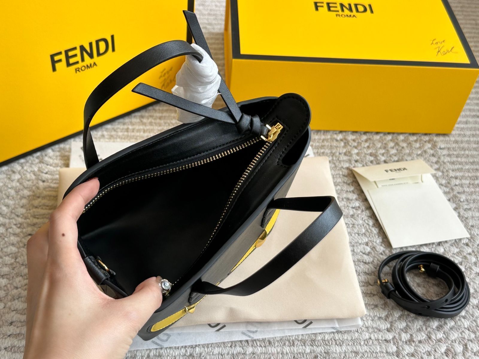 FENDI フェンディ　モンスター　トートバッグ DSCN9245_2.jpg?v=1692082159&