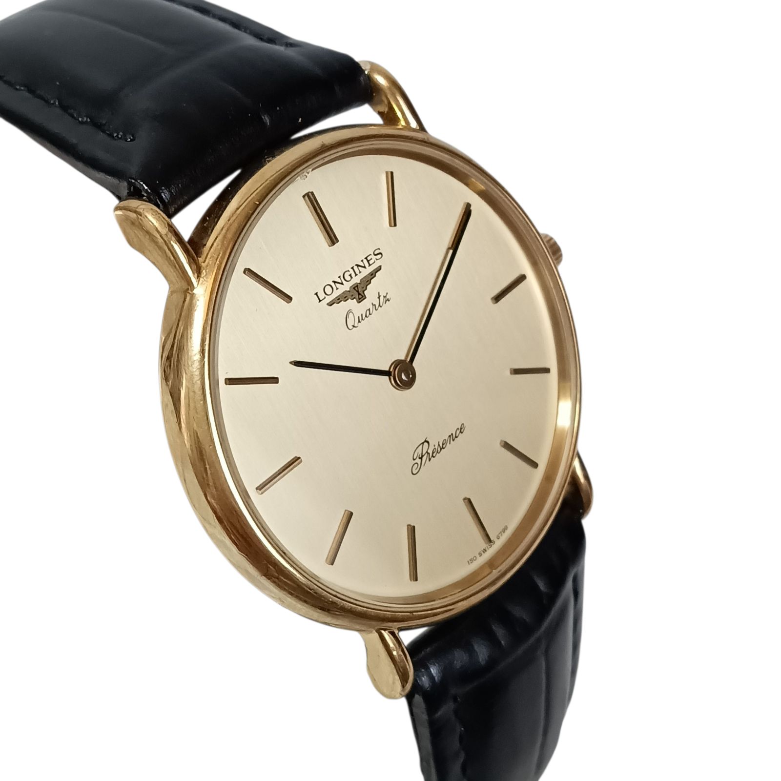 ゴールド文字盤