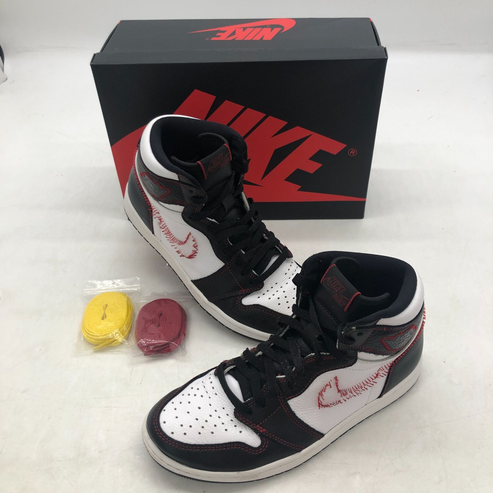 04ｍ2467∞※ NIKE ナイキ AIR JORDAN 1 RETRO HIGH OG DEFIANT エア ジョーダン1レトロ ハイOG  ディファント CD6579-071 ブラック/イエロー/ジム レッド 27.0ｃｍ 替え紐・箱あり 中古品 - メルカリ