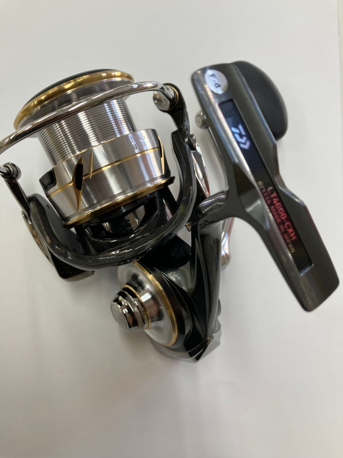 DAIWA　20ルビアスLT4000-CXH　中古品（12）ダイワ　LUVIAS　LT4000-CXH　シーバス　サーフ　フラットフィッシュ　オモリグ　SLJ