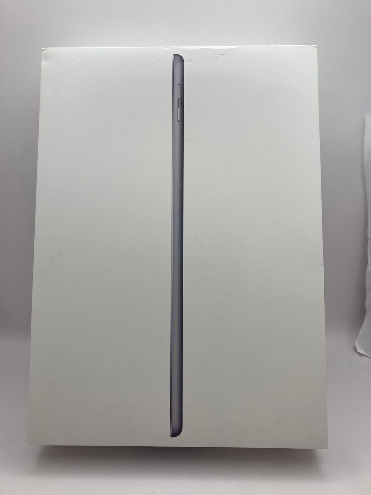 iPad 第6世代 Wi-Fi 128GB スペースグレイ