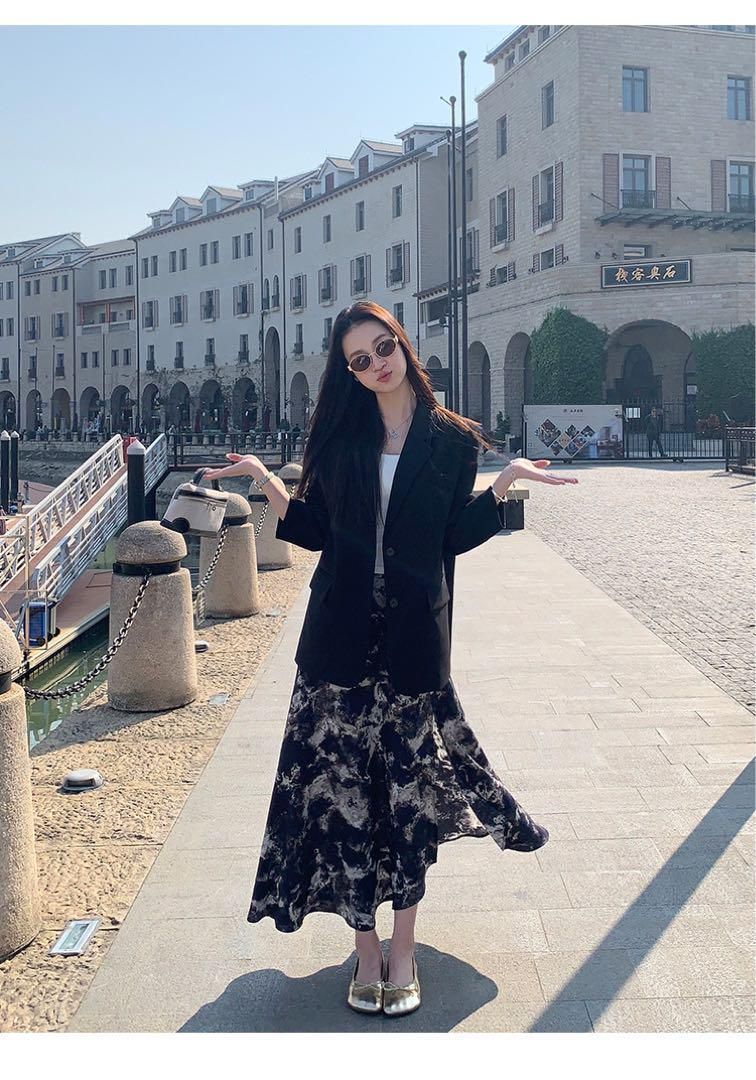 春のお出かけにぴったり♪花柄×スリットロングスカート SIROKUMA-CORPORATION_COM