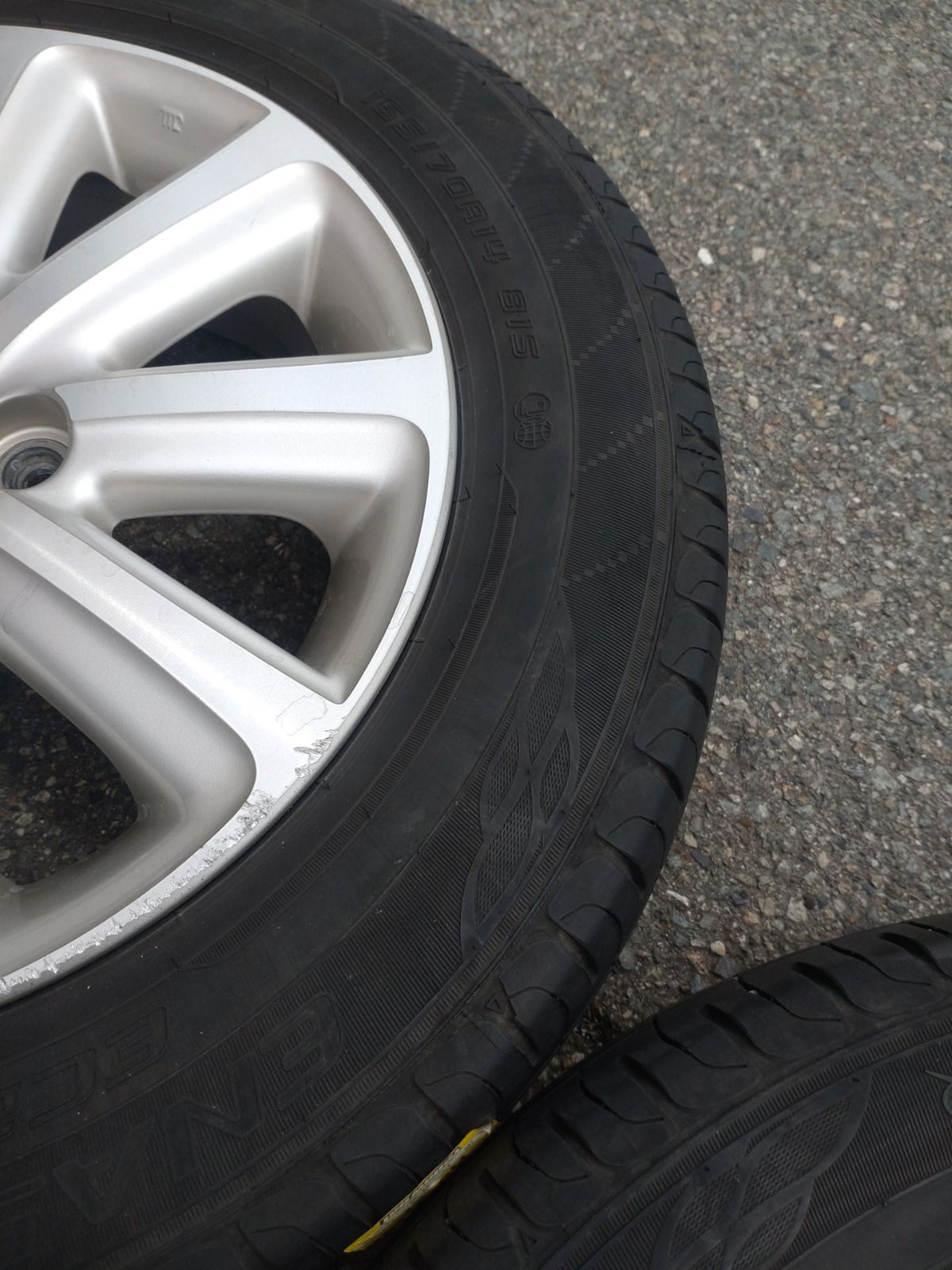 165|70R14 4本セット