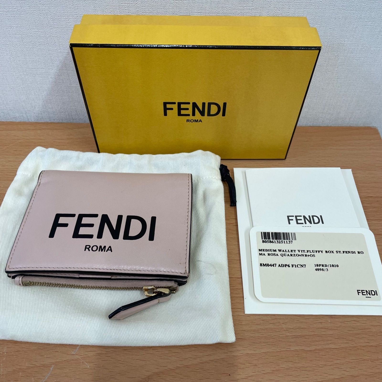 フェンディ FENDI コンパクトウォレット ピンク A25-3000
