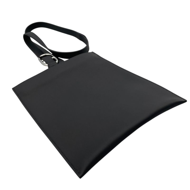 ブラック シルバー金具