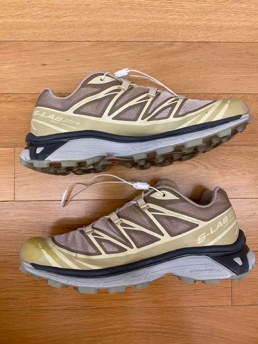 SALOMON サロモン レディース XT ー 6 416410 ベージュ クリア 245 ミリ