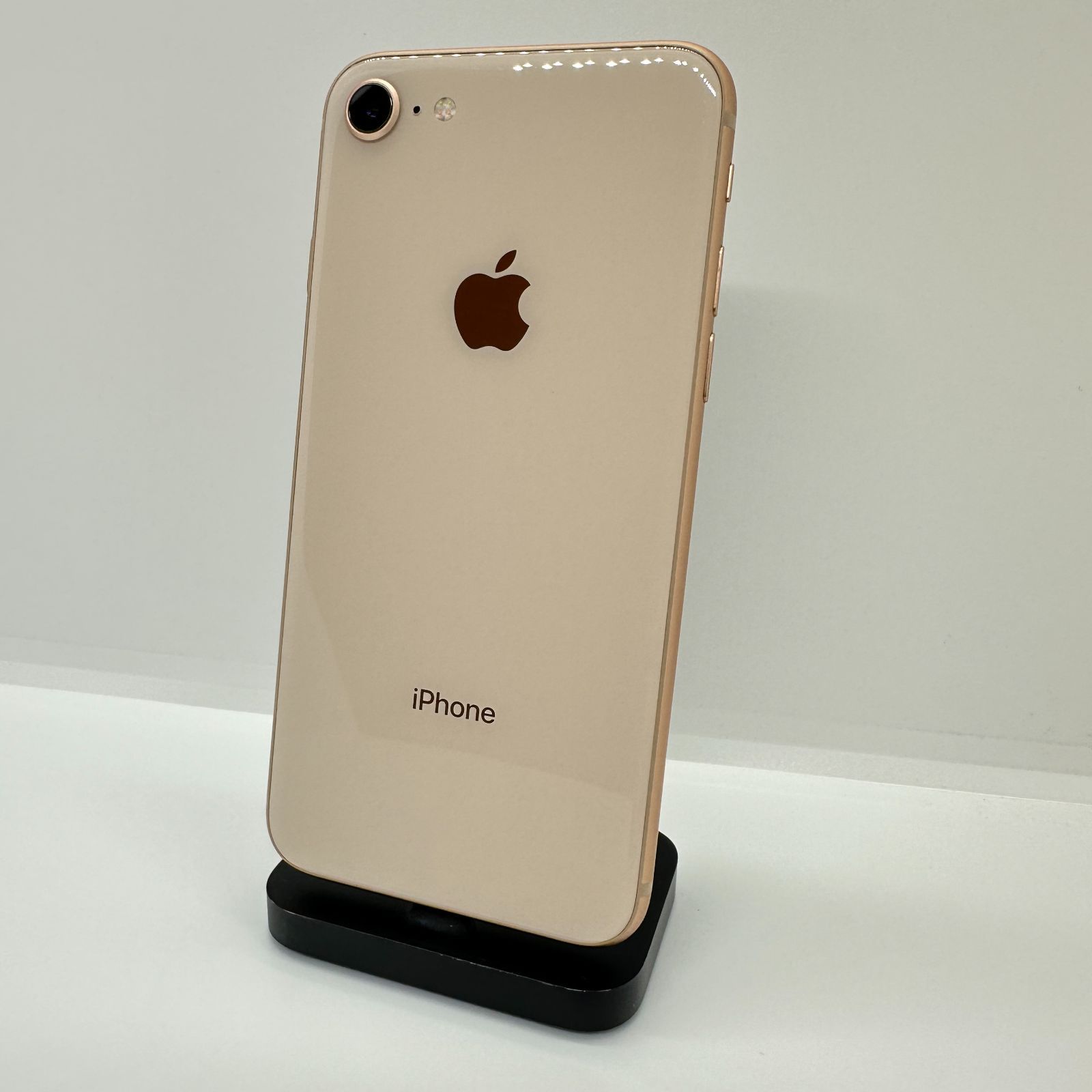 バッテリー新品】iPhone8 64GB ゴールド【SIMロック解除済み】 - メルカリ