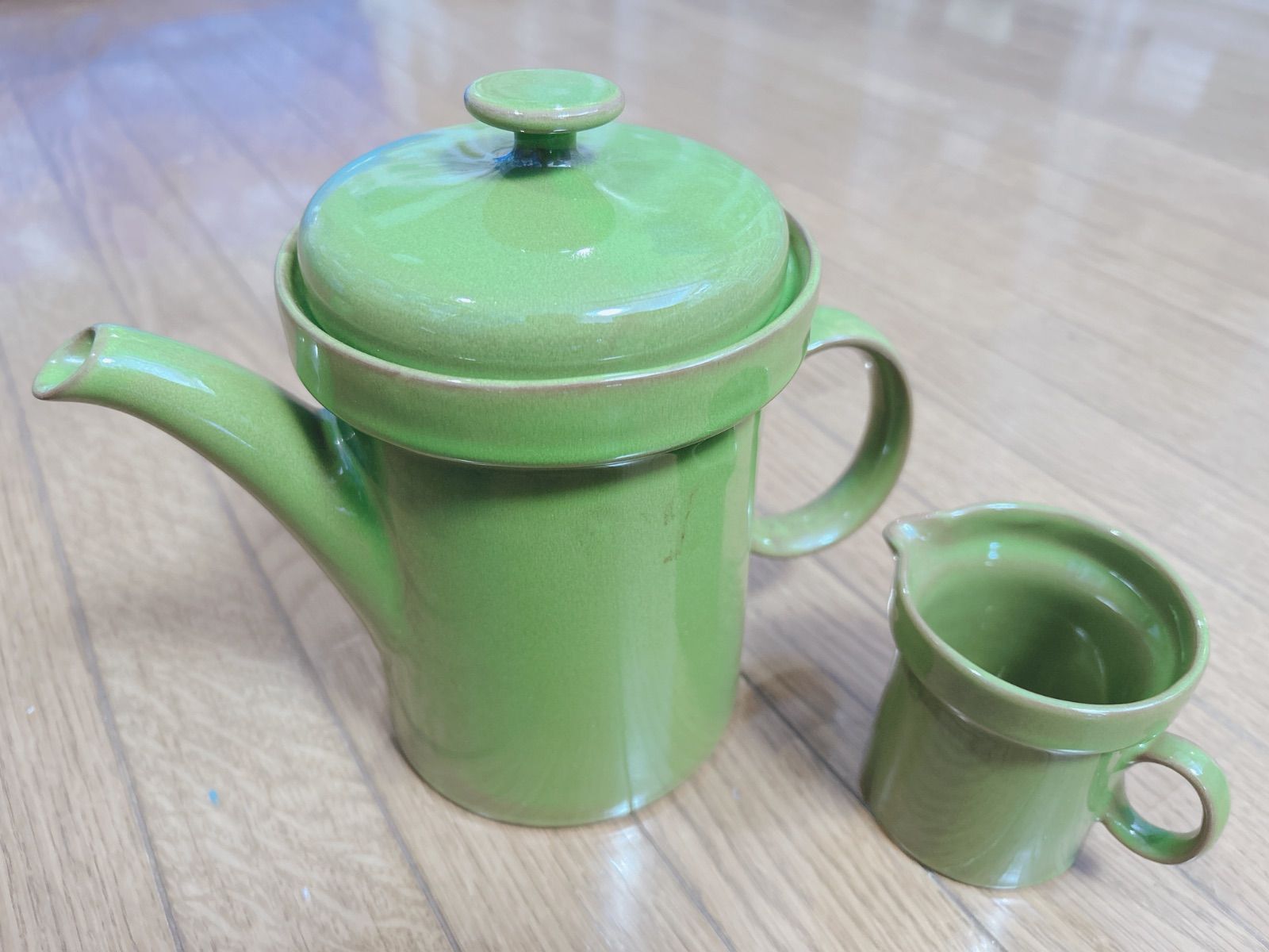 ヴィンテージ、ドイツ製メリタコーヒーポット＆ミルクピッチャー ヴィンテージ、ドイツ製メリタコーヒーポット＆ミルクピッチャー