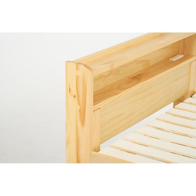 セミダブルベッド