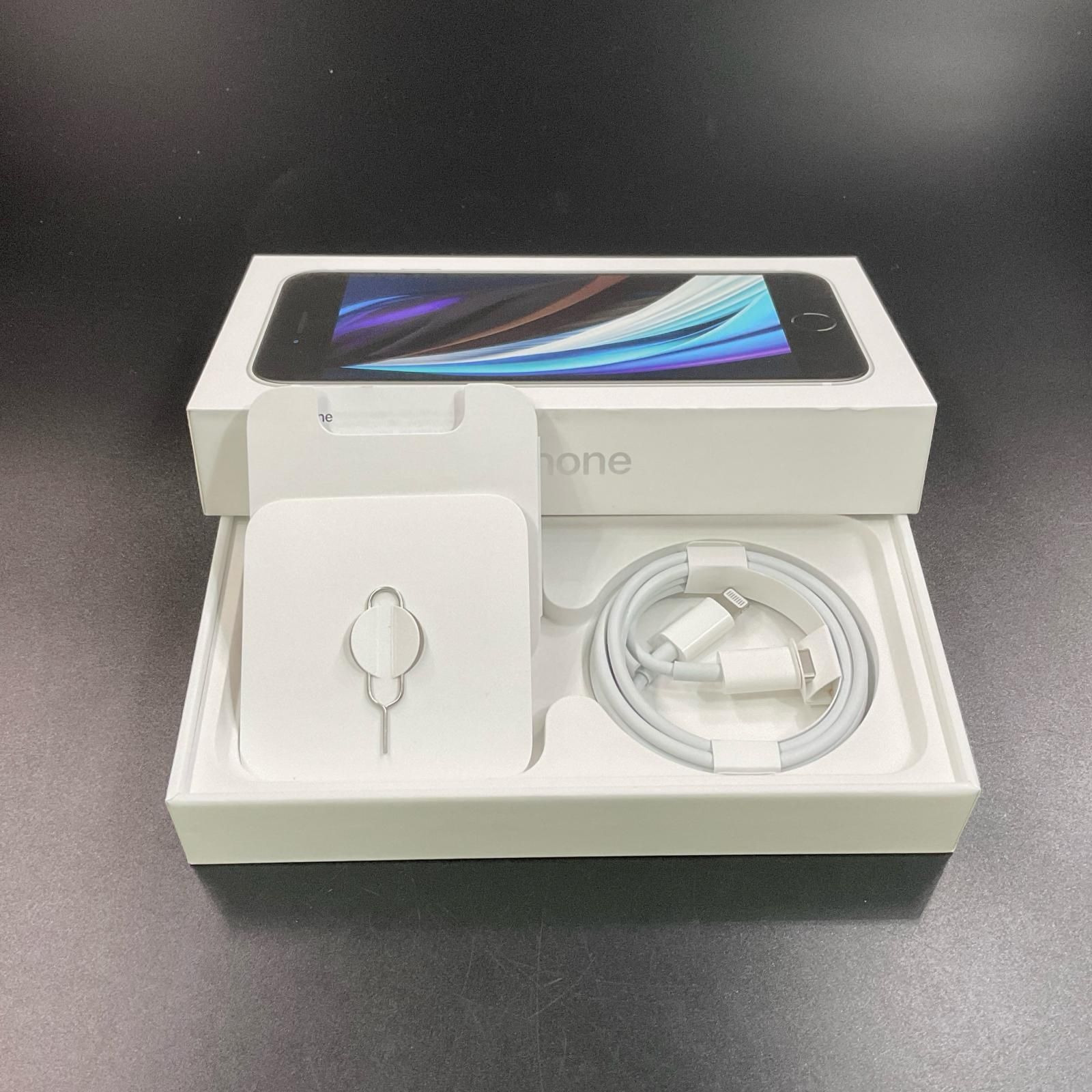 Apple iPhone SE (第2世代) ホワイト 箱等付属品付き Apple 工場 iPhone SE（第2世代） 64GB ホワイト au 白ロム 動作確認済