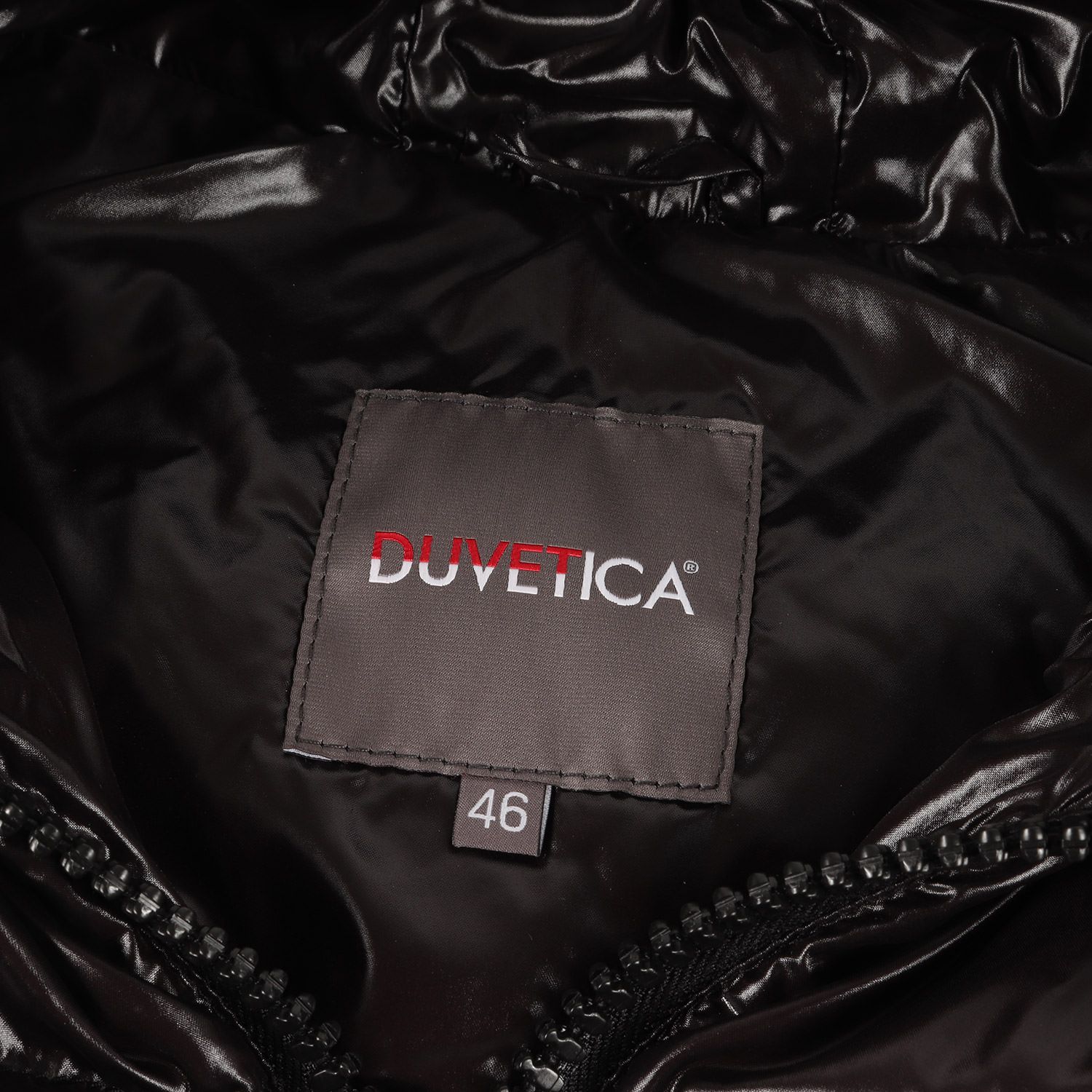 k*n様 DUVETICA ブラック ダウンベスト 46 美品 DUVETICA デュベティカ ベスト サイズ:46 フーデッド シャイニー
