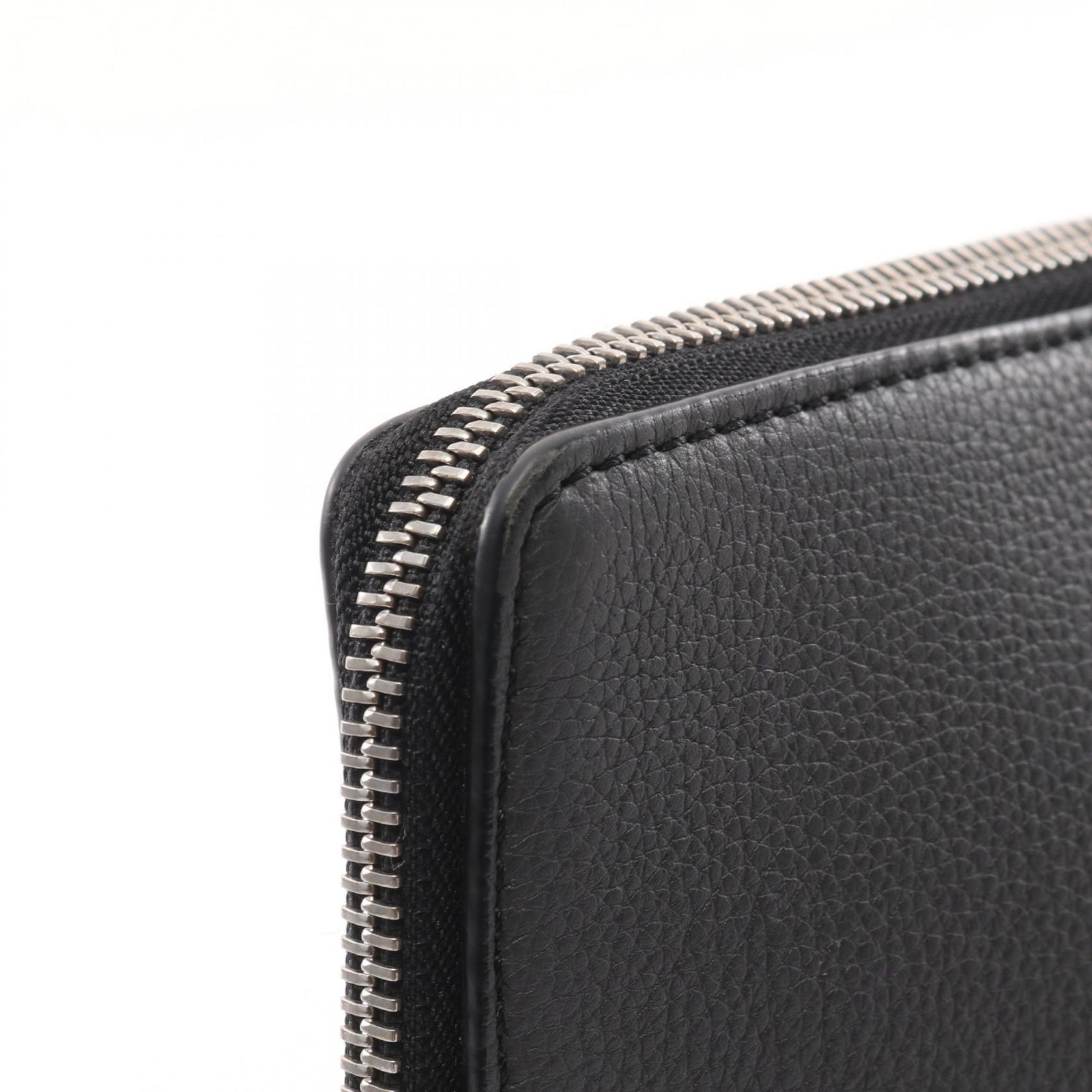 ロエベ LOEWE