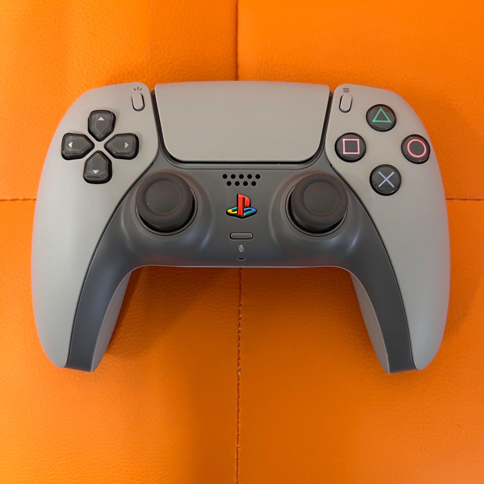 PS5 DualSense ワイヤレスコントローラー 30周年アニバーサリー 