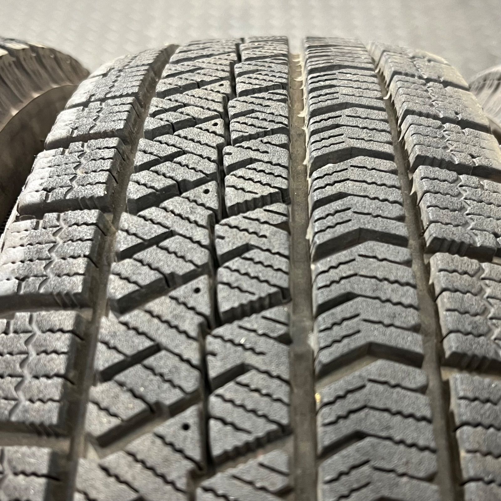 ブリヂストン ブリザックVRX2